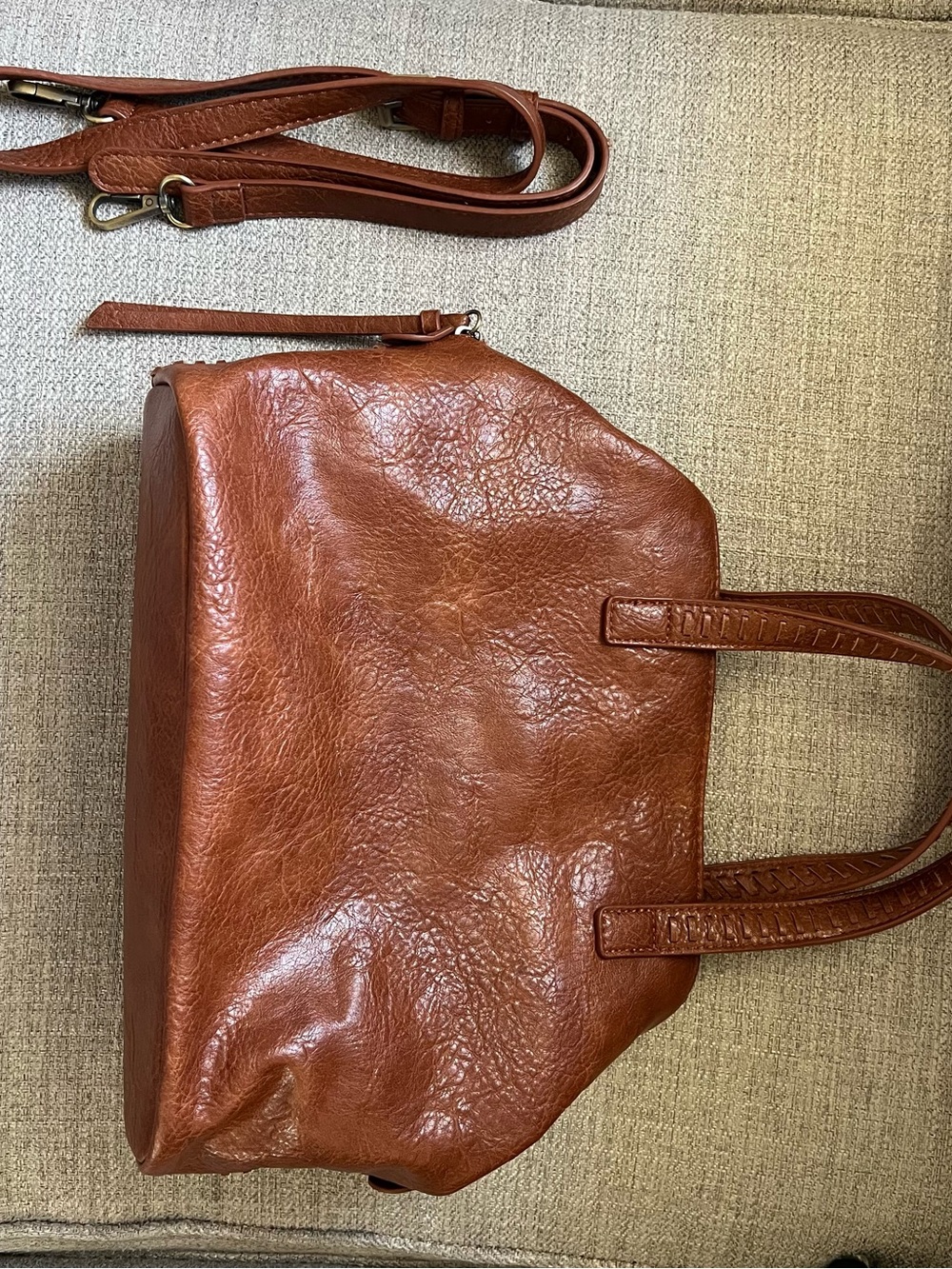 Antik Kraft Classic tan pebbled leather shoulder bag